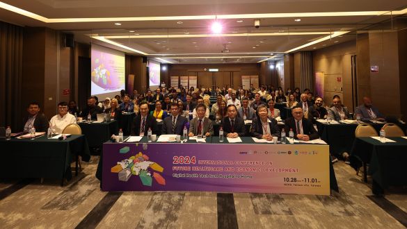 The 2024 International Conference on Future Healthcare and Economic Development brings together global experts at National Cheng Kung University圖