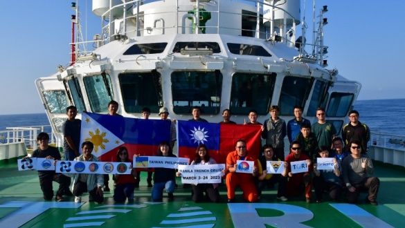 An International Joint Project of Taiwan and Philippines Research Team Completed A Survey Offshore Western Luzon Island via R/V Legend (LGD-2302)圖