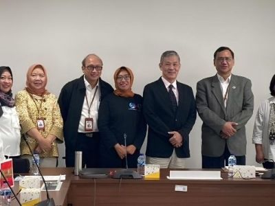 圖：Prof. Dr. Shu-Yii WU signed "Join Declaration for Establishing the Hydrogen Ecosystem"" for IFHE International Partnership on Behalf of Feng Chia University.