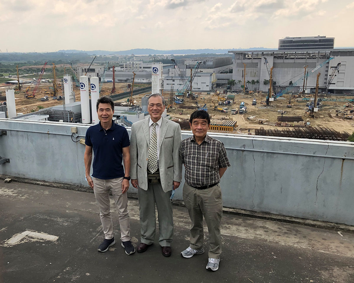 圖 3：張陸滿教授至聯電新加坡 12 吋廠擴廠計畫工地參觀
