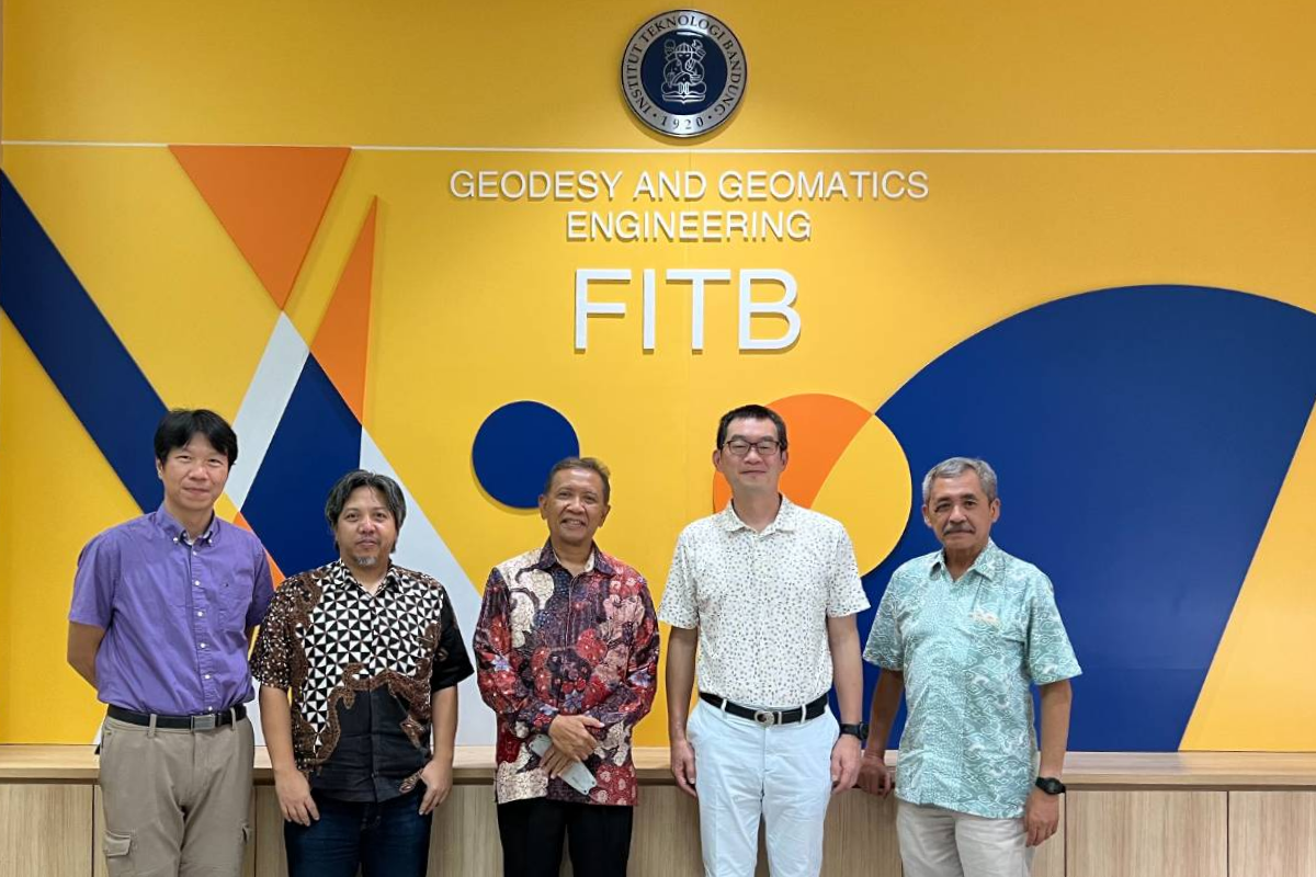 圖 1：拜訪萬隆理工學院 ITB 團隊之活動紀實