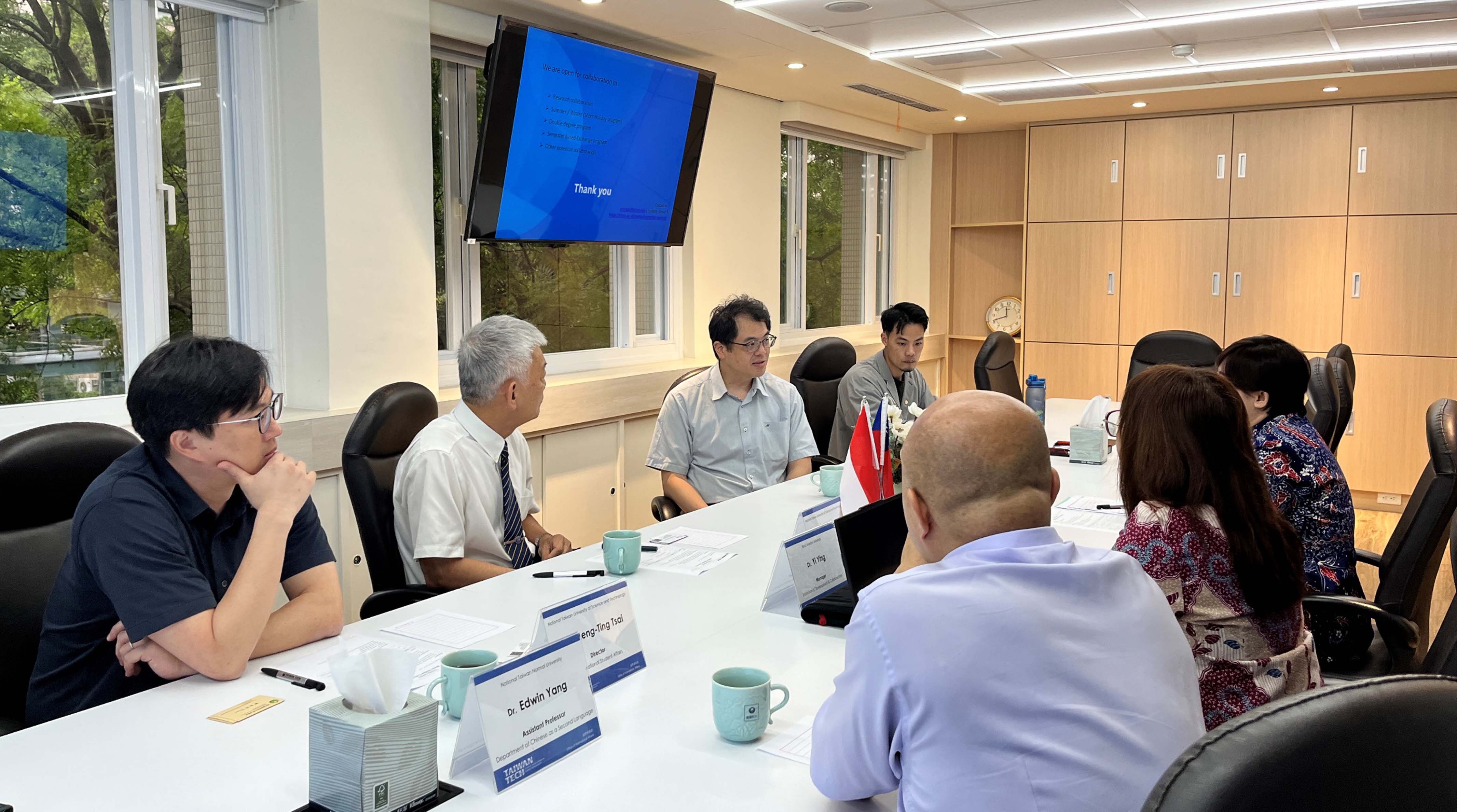 圖 1：臺科大與印尼建國大學 (Binus University) 訪問會議
