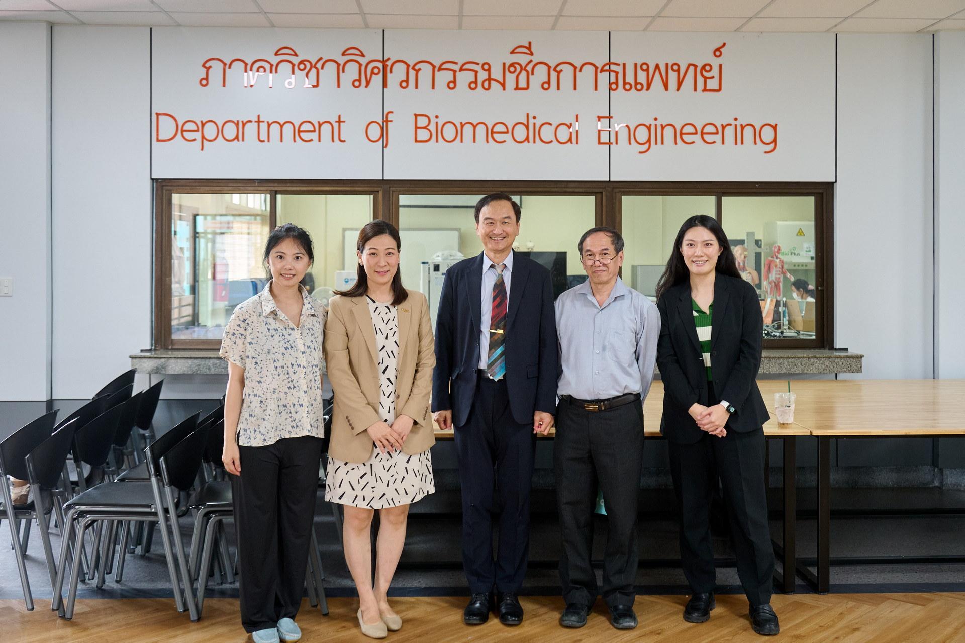 Fig 3. TTSTC visits the Department of Biomedical Engineering, KMITL