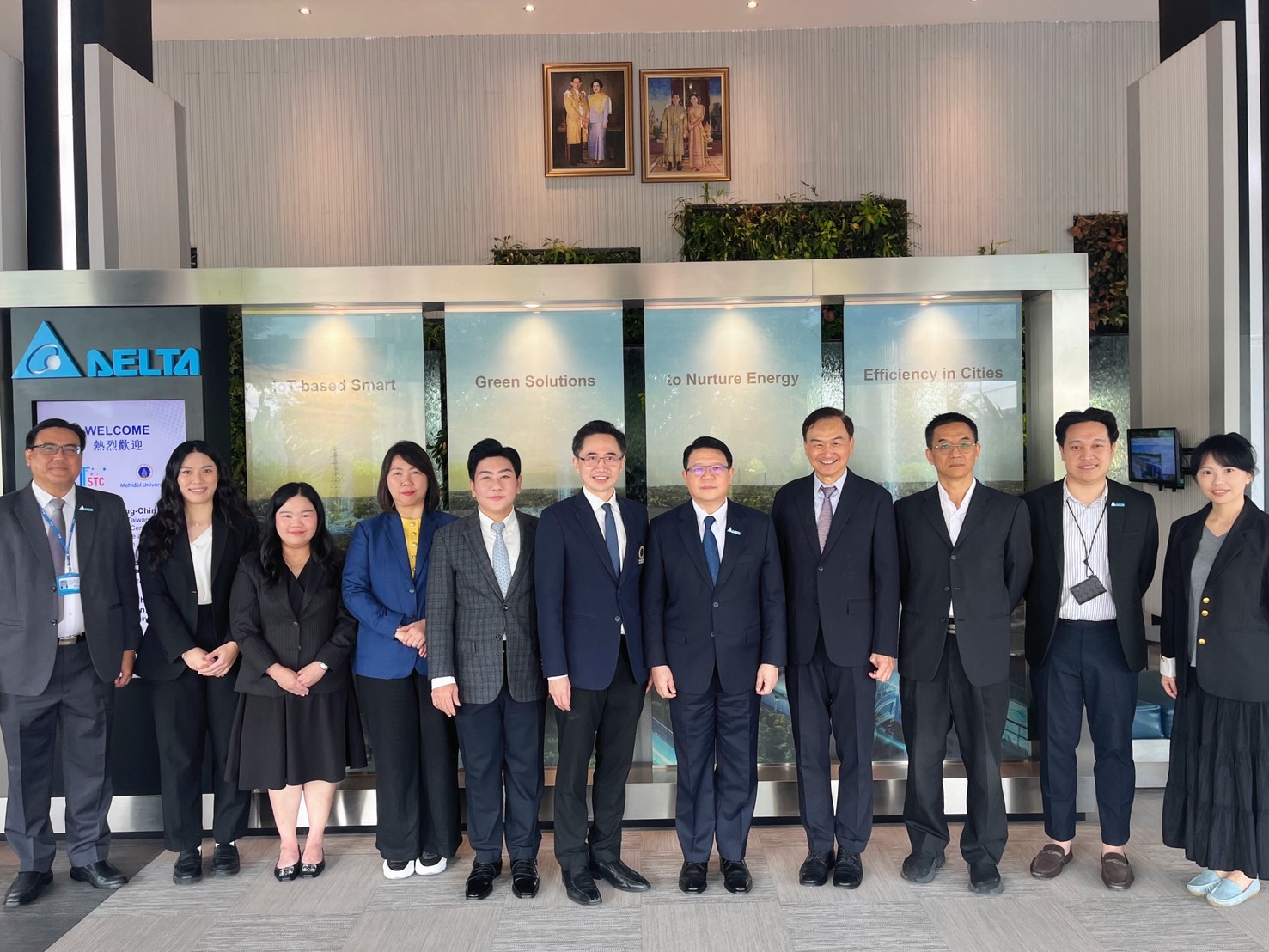 圖：臺泰海外科研中心與泰國瑪希墩大學與泰達電交流討論合作