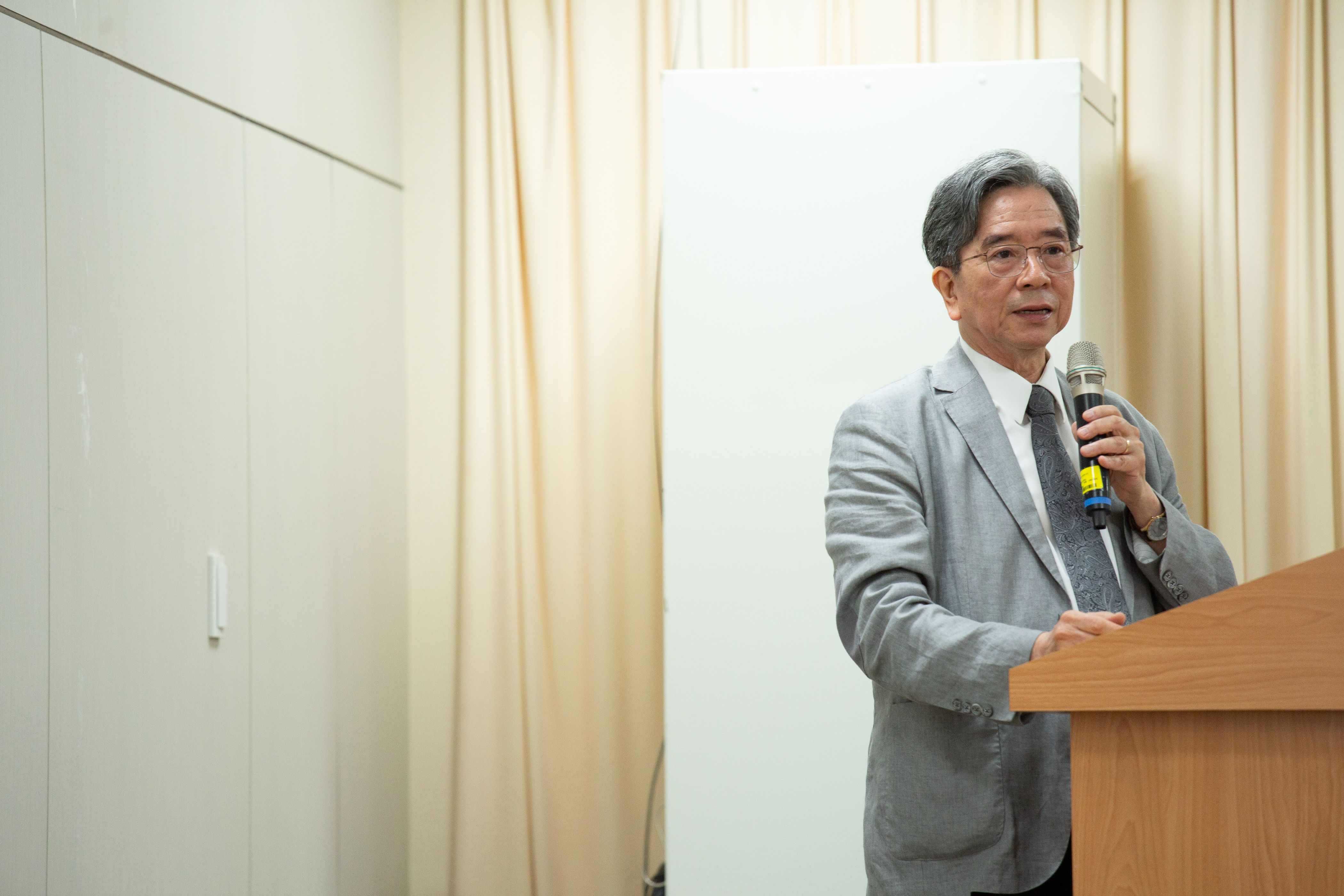 擁抱新南向‧疫後新視野—疫後新南向政策2.0的挑戰與契機的影片縮圖